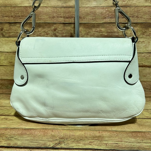 J & M Davidson White Leather Shoulder Bag - Picture 3 of 10